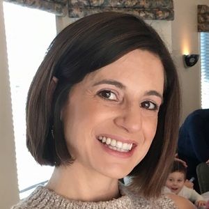 Meet your Posher, Amy